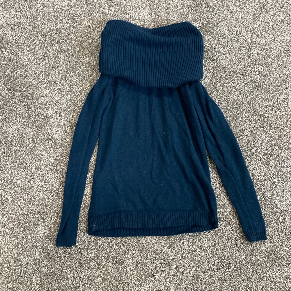 Gap off the shoulder navy sweater